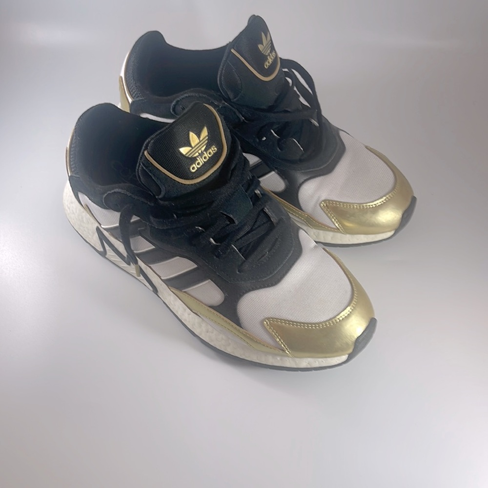 Adidas Boost TRESC RUN Shoes